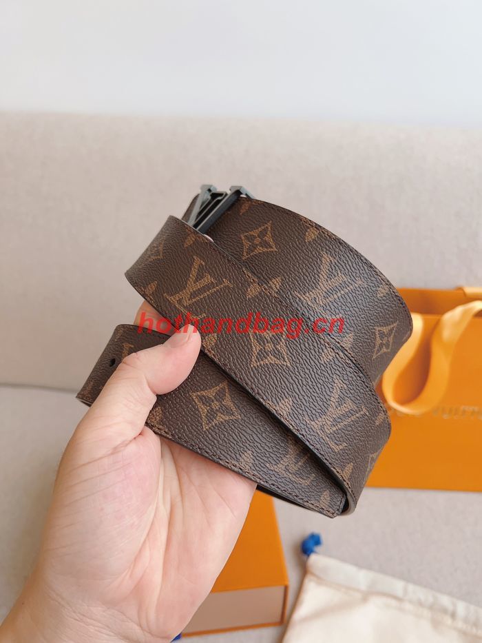 Louis Vuitton Belt 40MM LVB00120